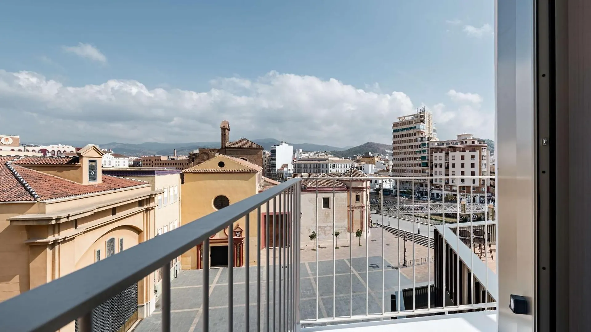 Nh Malaga Hotel 4*,