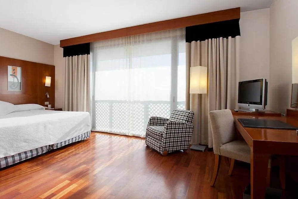 Hotel Nh Màlaga 4*,  Španělsko