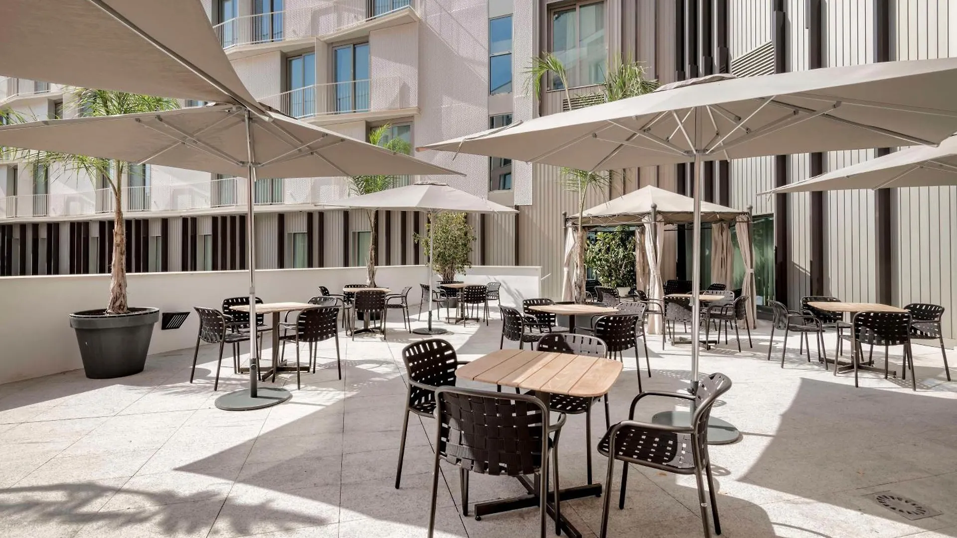 Hotel Nh Màlaga