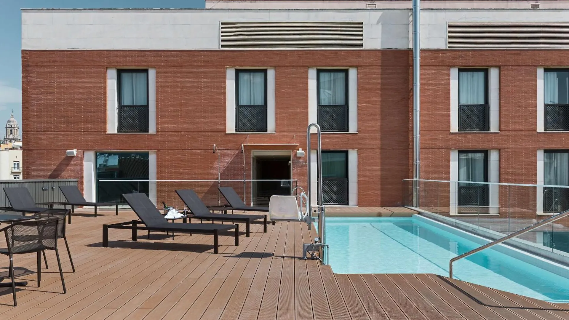 Hotel Nh Màlaga