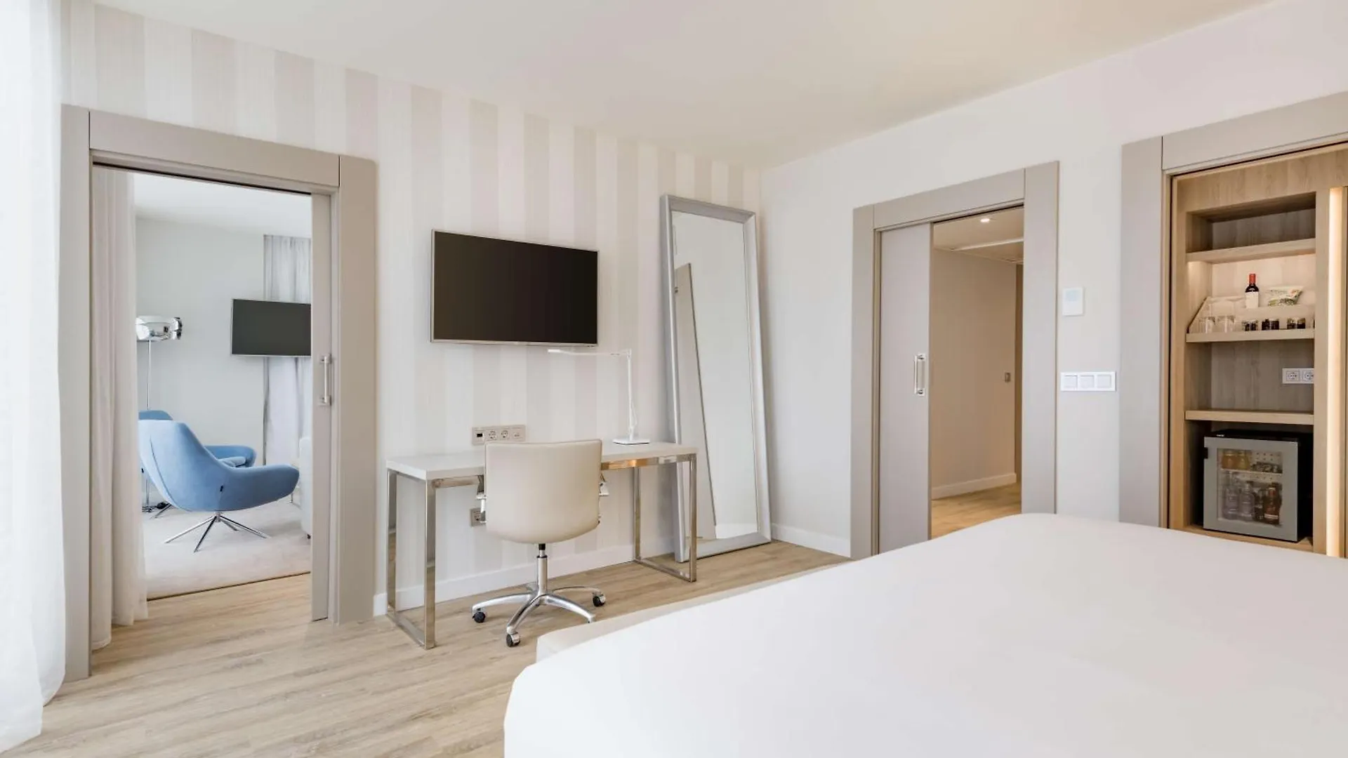 Hotel Nh Màlaga